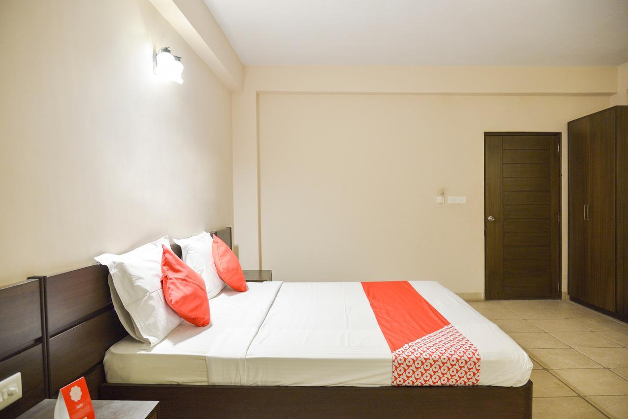 Oyo 15149 Hotel Ajoy Minar Mandarmani Exterior foto